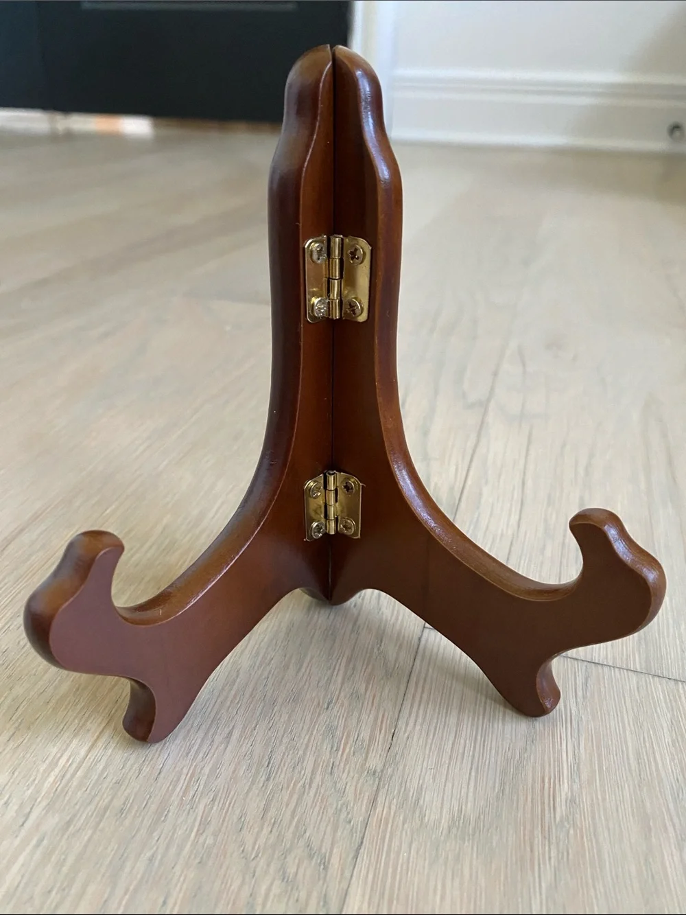 Wooden Display Easel Stand in Warm Brown